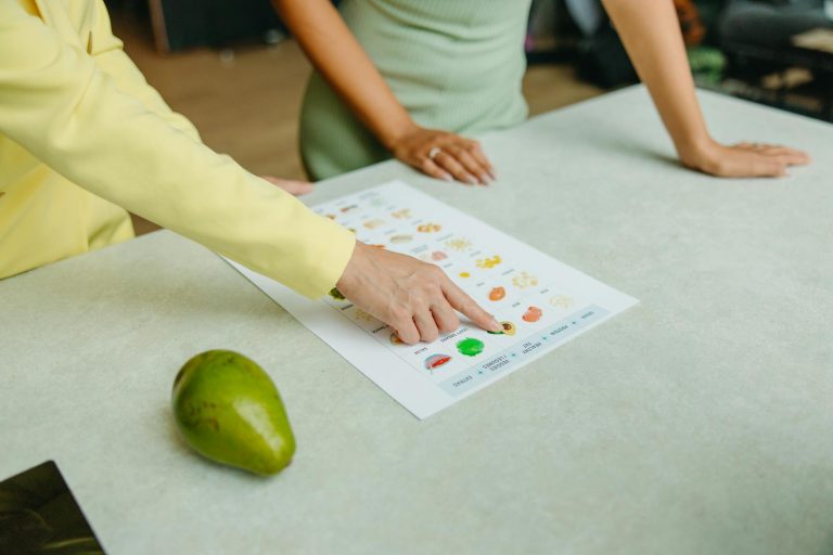 What’s the Difference Between a Nutritionist and a Food Scientist?