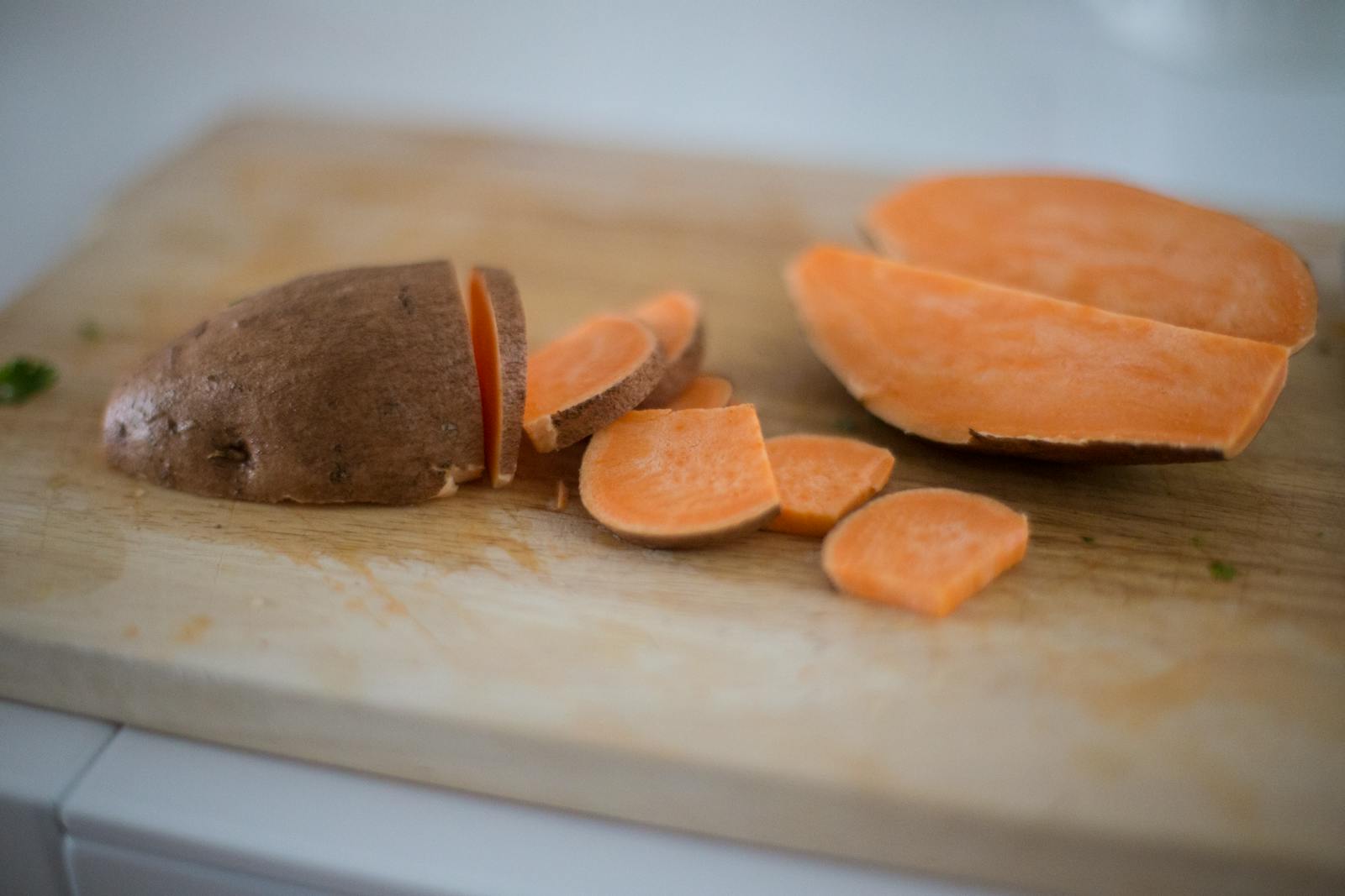 16 Best Root Vegetables for People with Blood Sugar Concerns 1 sweet potato
