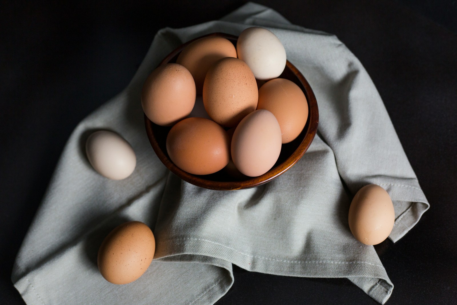13 Best Sulfur-Rich Foods for People with Joint Problems 1 eggs