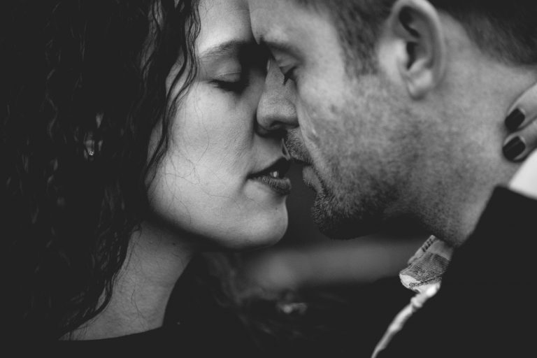 Why Do Men Love Sex So Much? A Scientific and Evolutionary Explanation