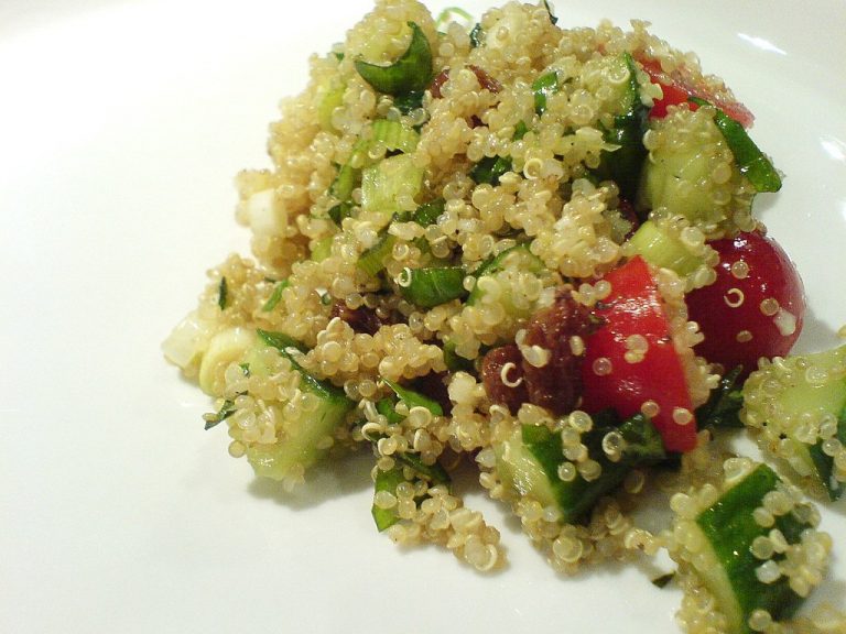 22 Best Vegetarian Proteins That Support Muscle Development