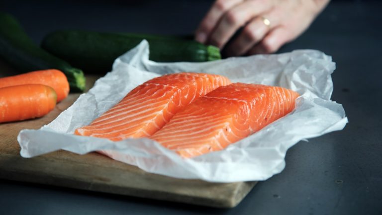 15 Best Foods for Nervous System Support