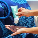 What’s the Difference Between Sunscreen and Sunblock?