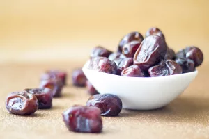 12 Best Health Benefits of Dates for Men