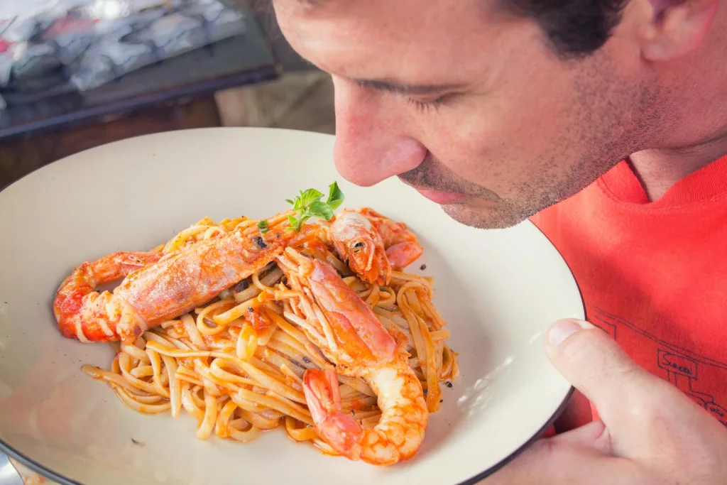 Why Is My Sense of Smell Weak? Understanding the Causes and Solutions for Olfactory Dysfunction