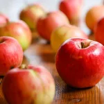 13 Best Health Benefits of Apple for Men