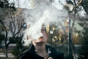 Vaping vs. Smoking: Is One Better than the Other?