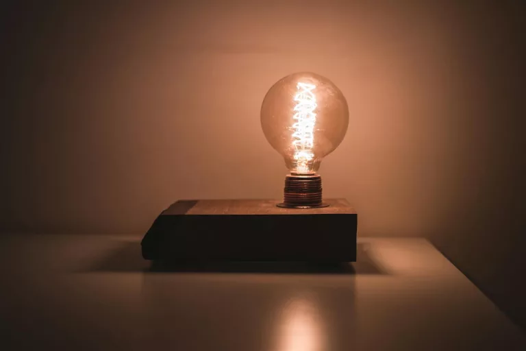 13 Energy-Saving Tips for a Greener, Cost-Effective Home