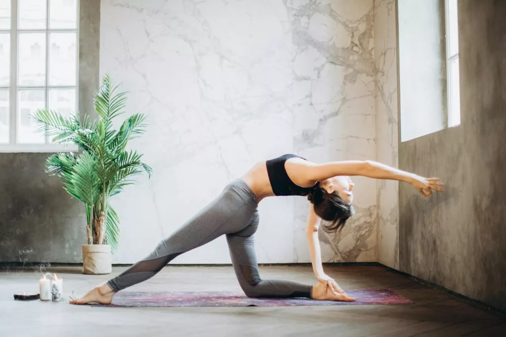18 Benefits of Laughter Yoga for Joy and Health