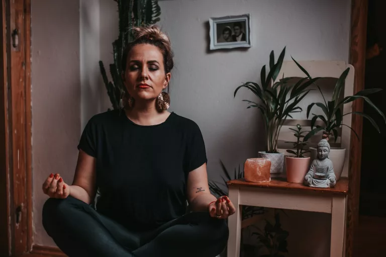 How to Practice Emotional Resilience: Building Inner Strength for Life’s Challenges