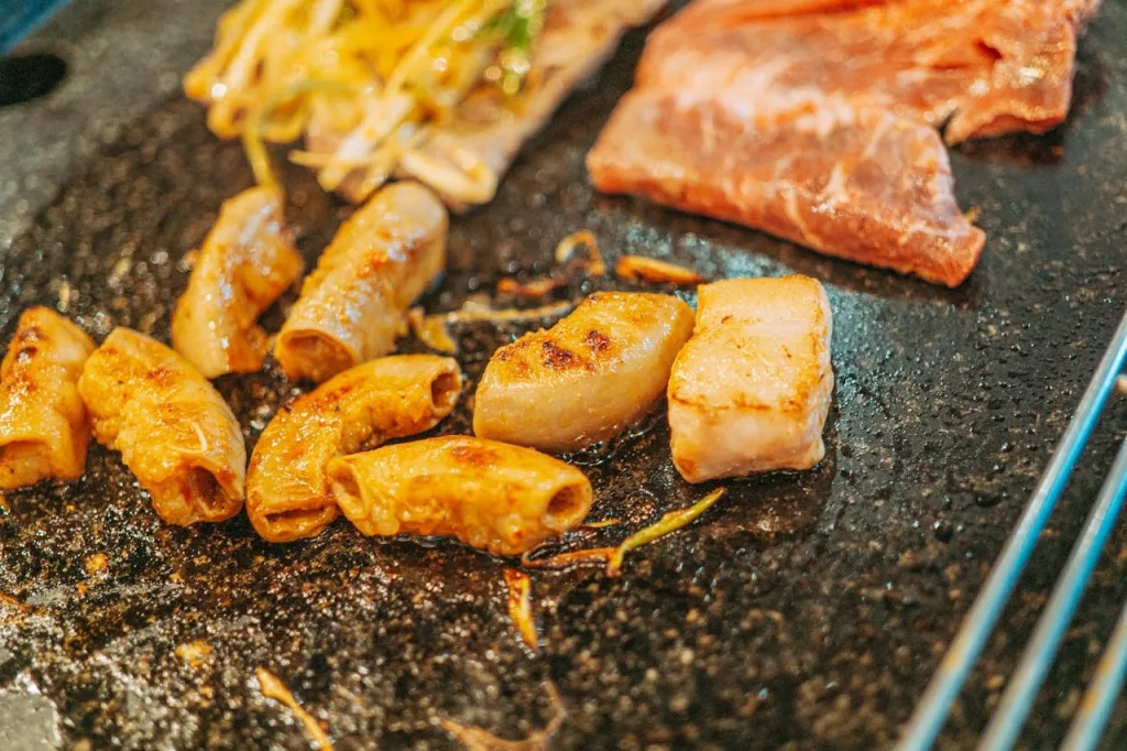 Why Don’t Americans Eat Organ Meats? Exploring the Surprising Absence of Offal in the American Diet 1 Why Don’t Americans Eat Organ Meats? Exploring the Surprising Absence of Offal in the American Diet