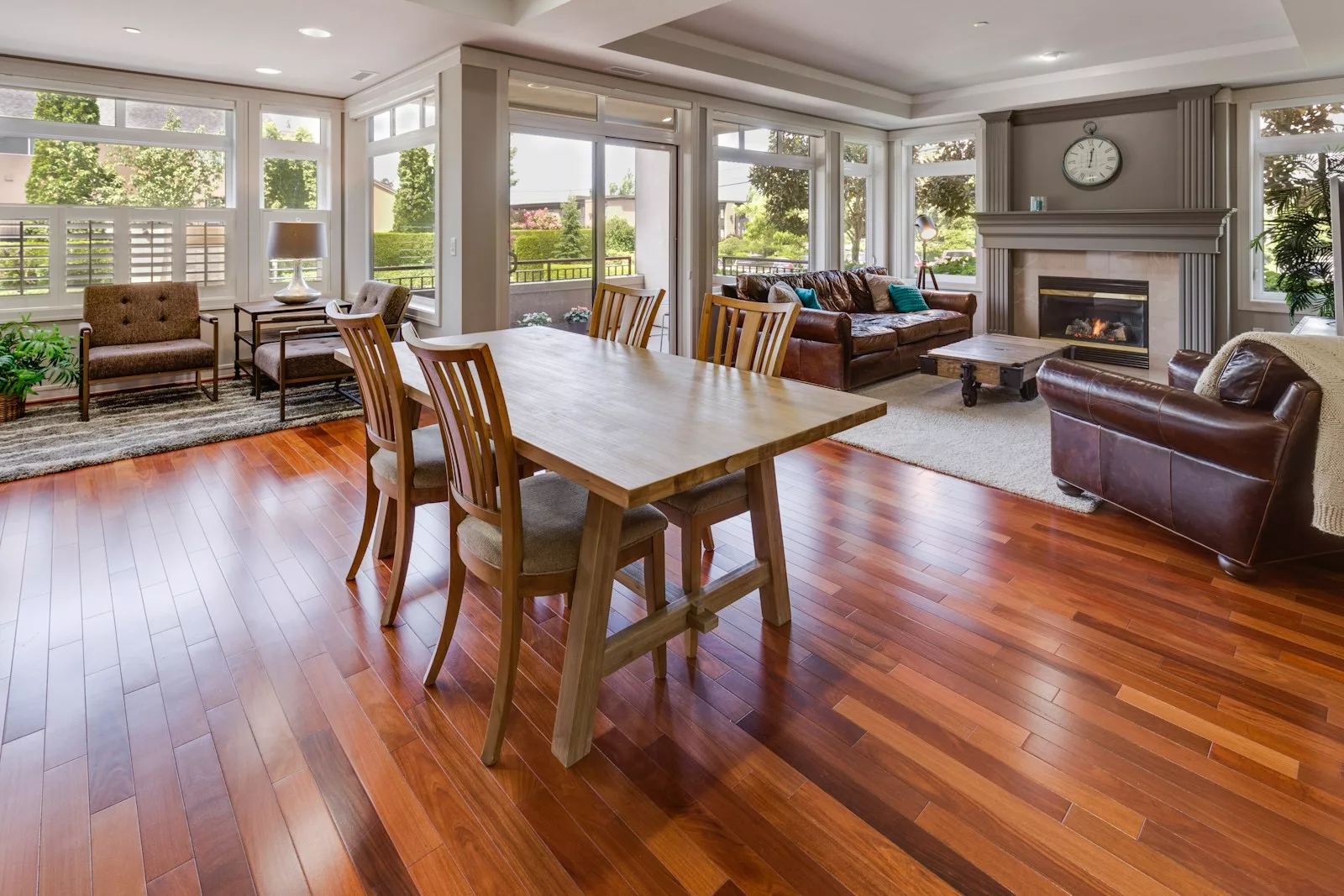 how to clean hardwood floors