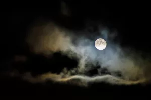 15 Fascinating Facts About the Moon That Will Blow Your Mind