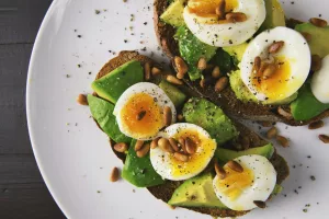 19 B Vitamin-Rich Foods for Energy and Metabolism