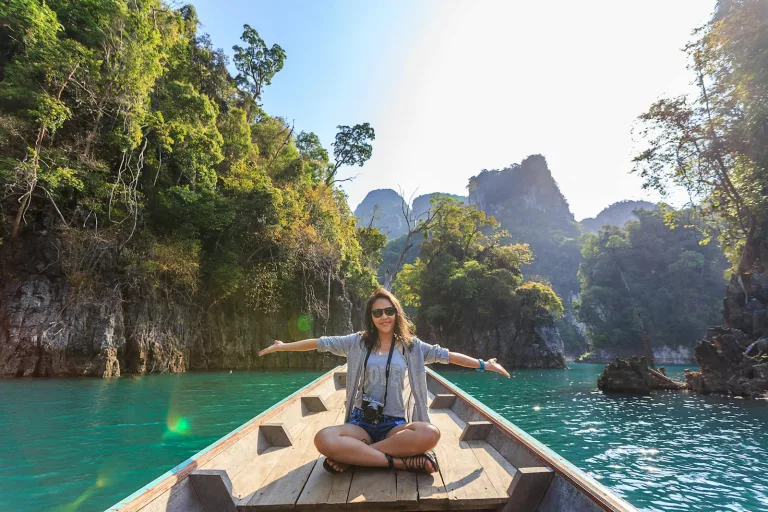 How to Stay Healthy While Traveling: Tips for Avoiding Illness on the Road