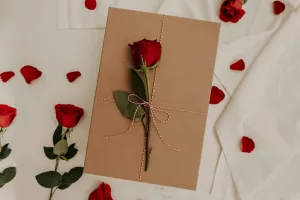 20 Thoughtful Valentine’s Day Gifts that Your Partner Will Love