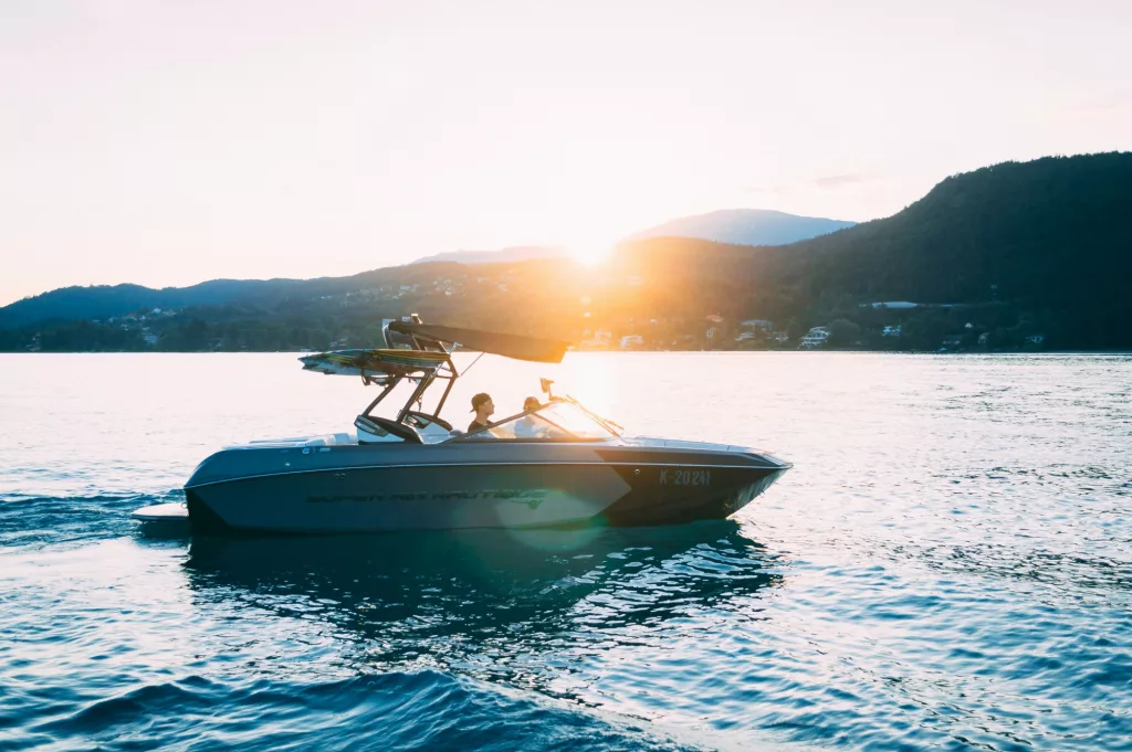 Smart Boat Buying: 16 Essential Factors to Ensure a Satisfying Purchase