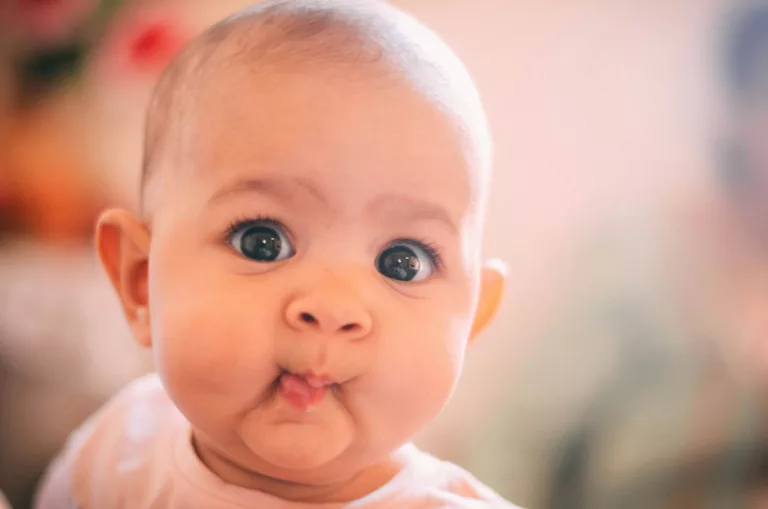 Can Babies Get Headaches? Signs, Causes, and Care Tips