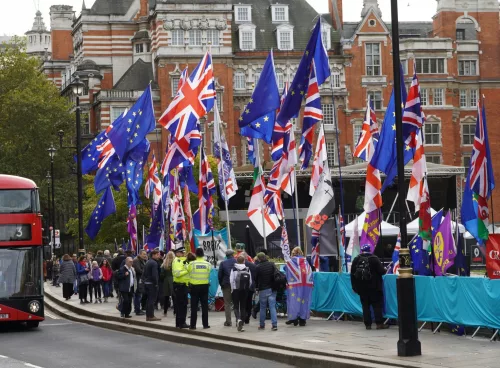Illustration analyzing Brexit's success or failure with UK and EU flags